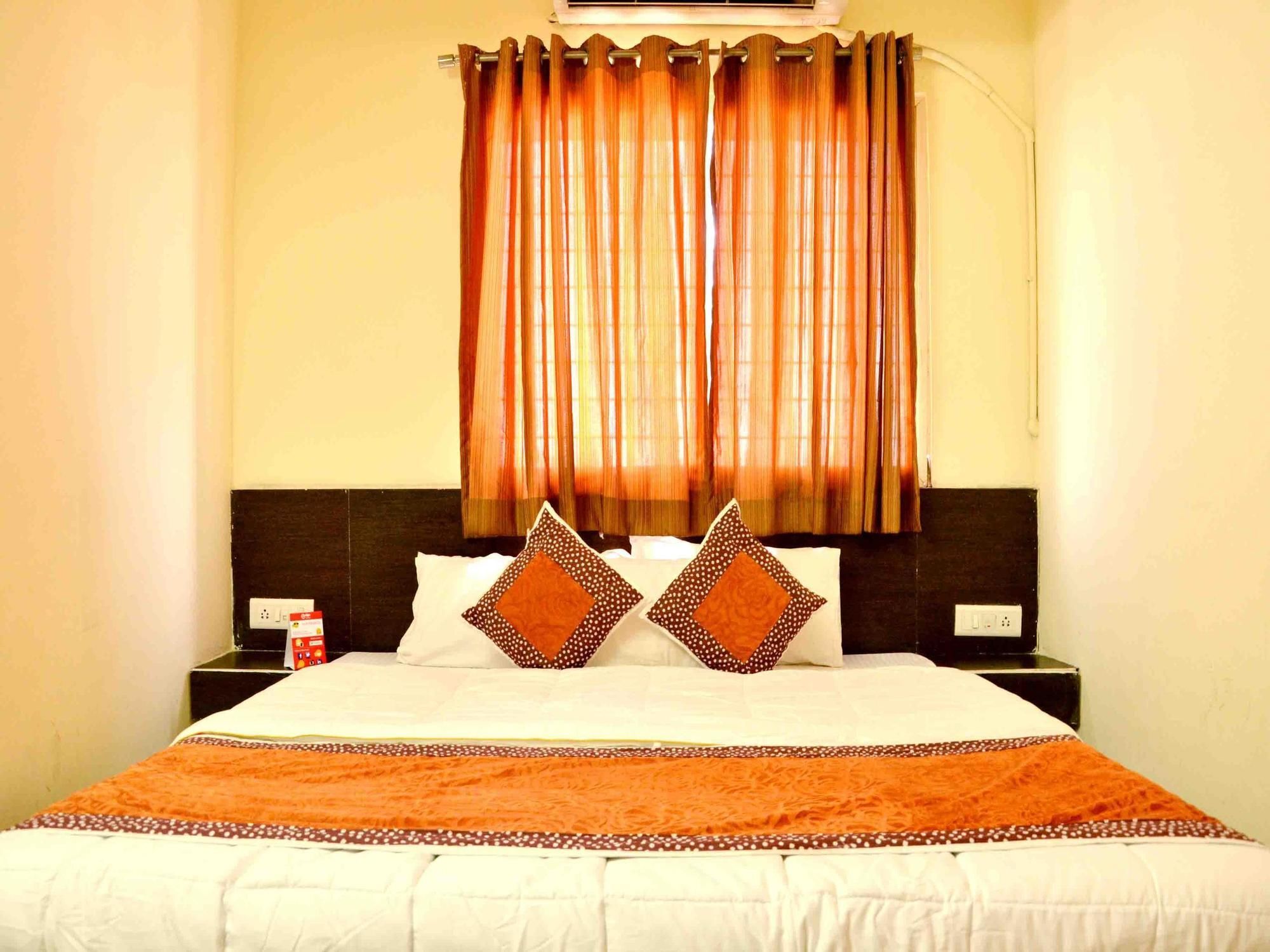 Hotel Vijay Nagar Indore Exterior foto