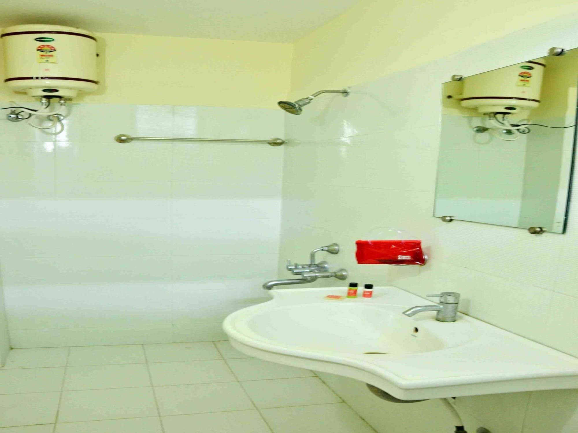 Hotel Vijay Nagar Indore Exterior foto
