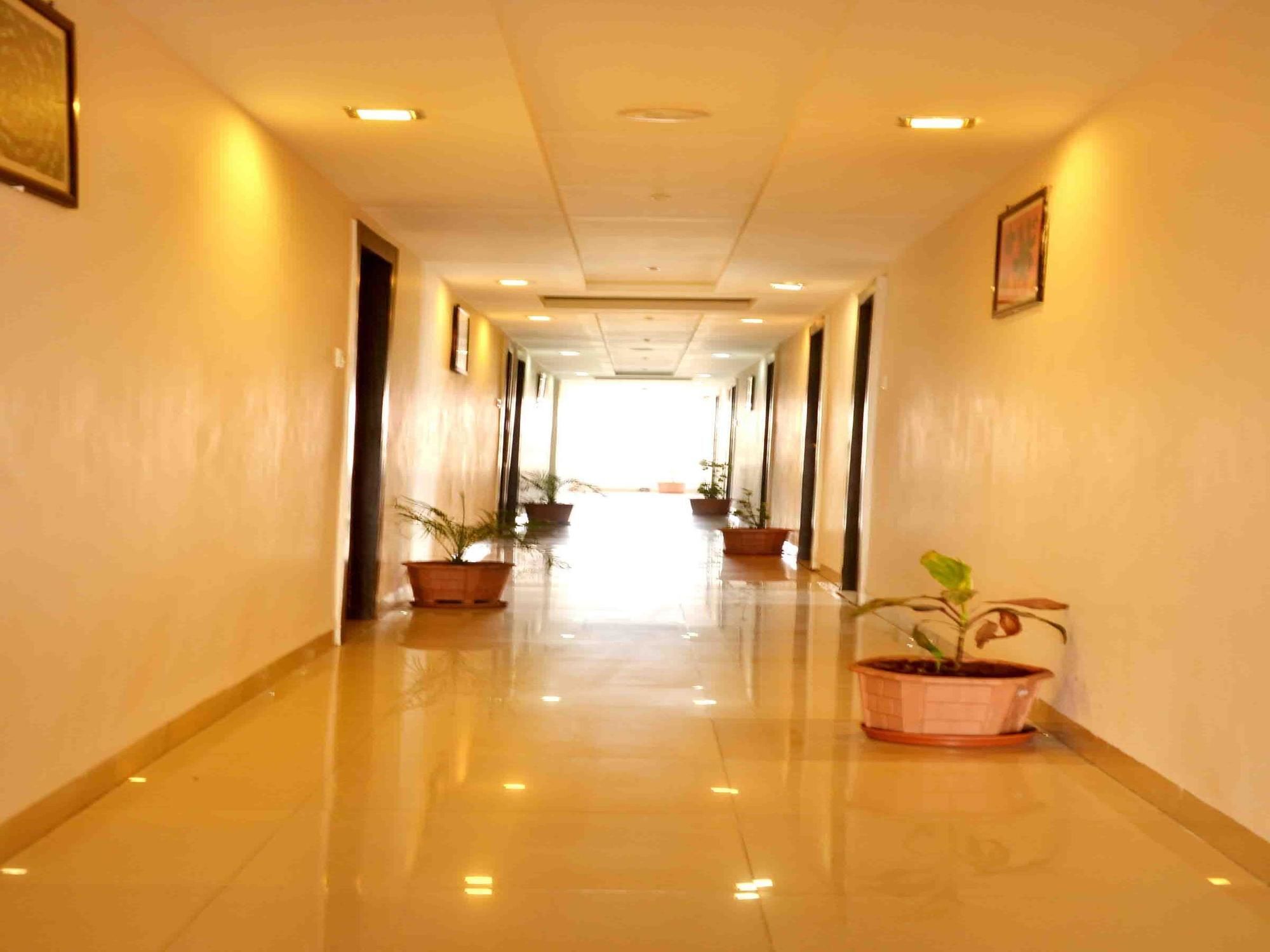 Hotel Vijay Nagar Indore Exterior foto